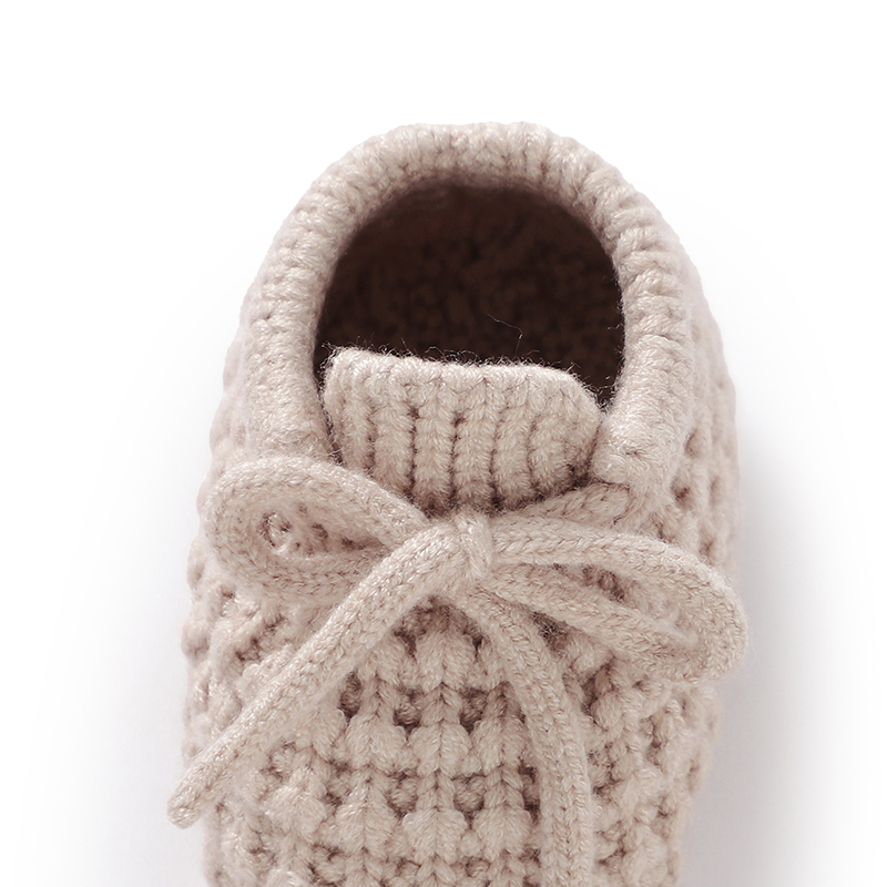 新生児ベビーシューズニット幼児少年少女寝具ブーツ 0-18  - Baby Clothing Yarn のレビューと価格