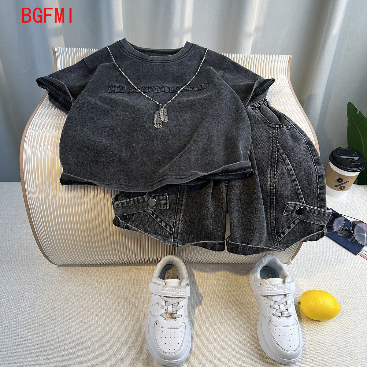 ホット販売ファッション男の子スーツ夏服半袖 Tシャツショート - Baby Clothing Bundles のレビューと価格